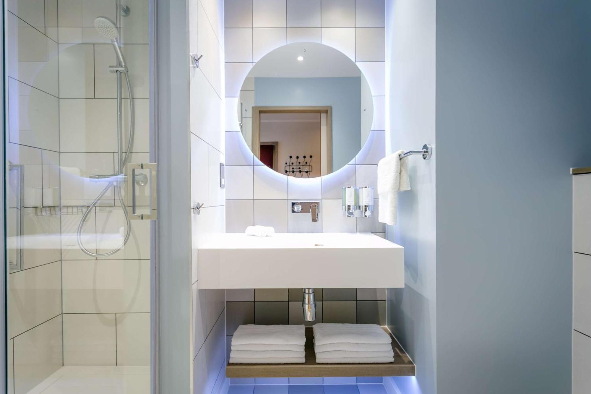 Hampton By Hilton Blackburn Blackburn  Kültér fotó